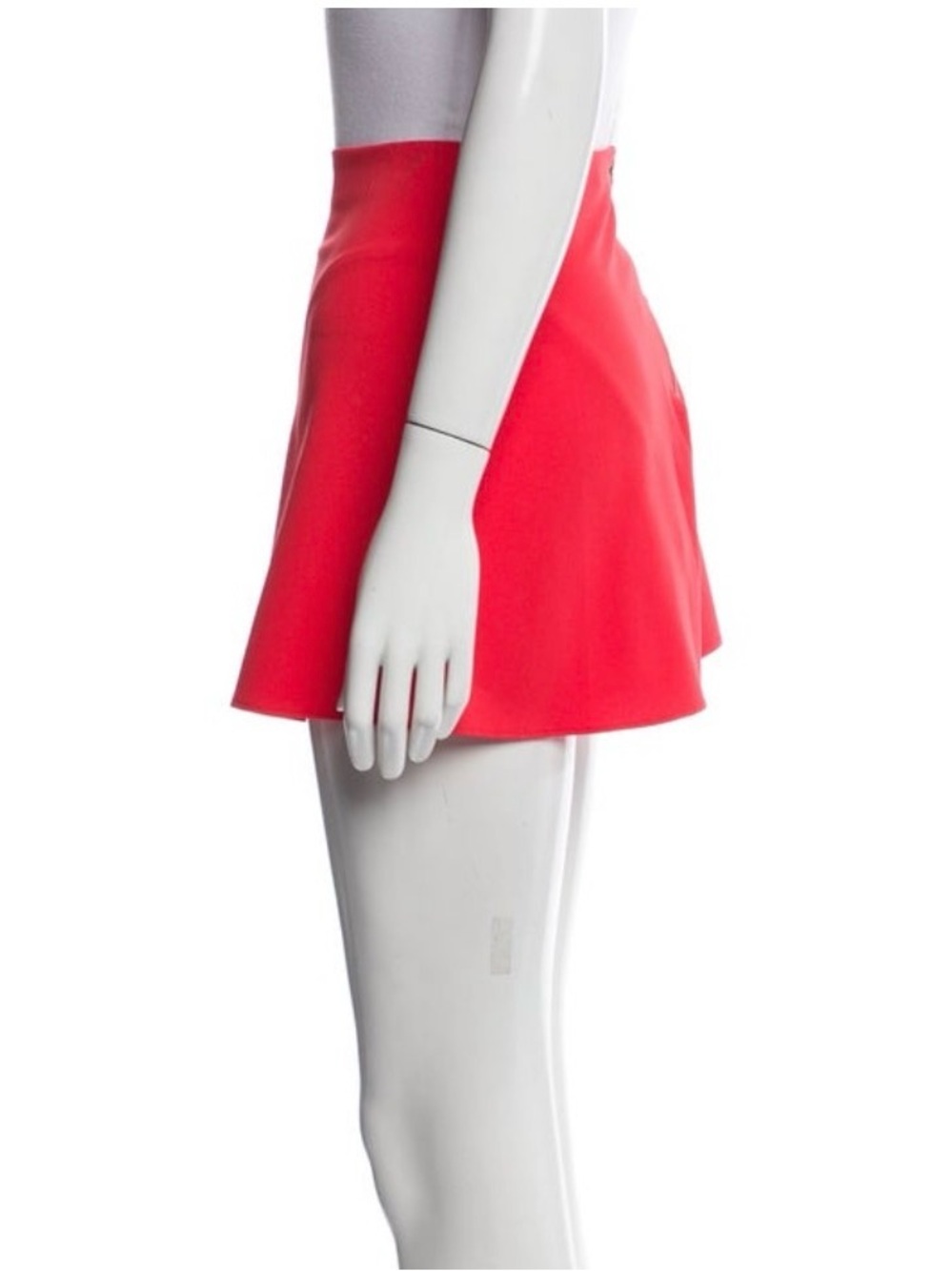 Alice + Olivia High-Waist Bright Red Tailored Shorts - Picture 3 of 3